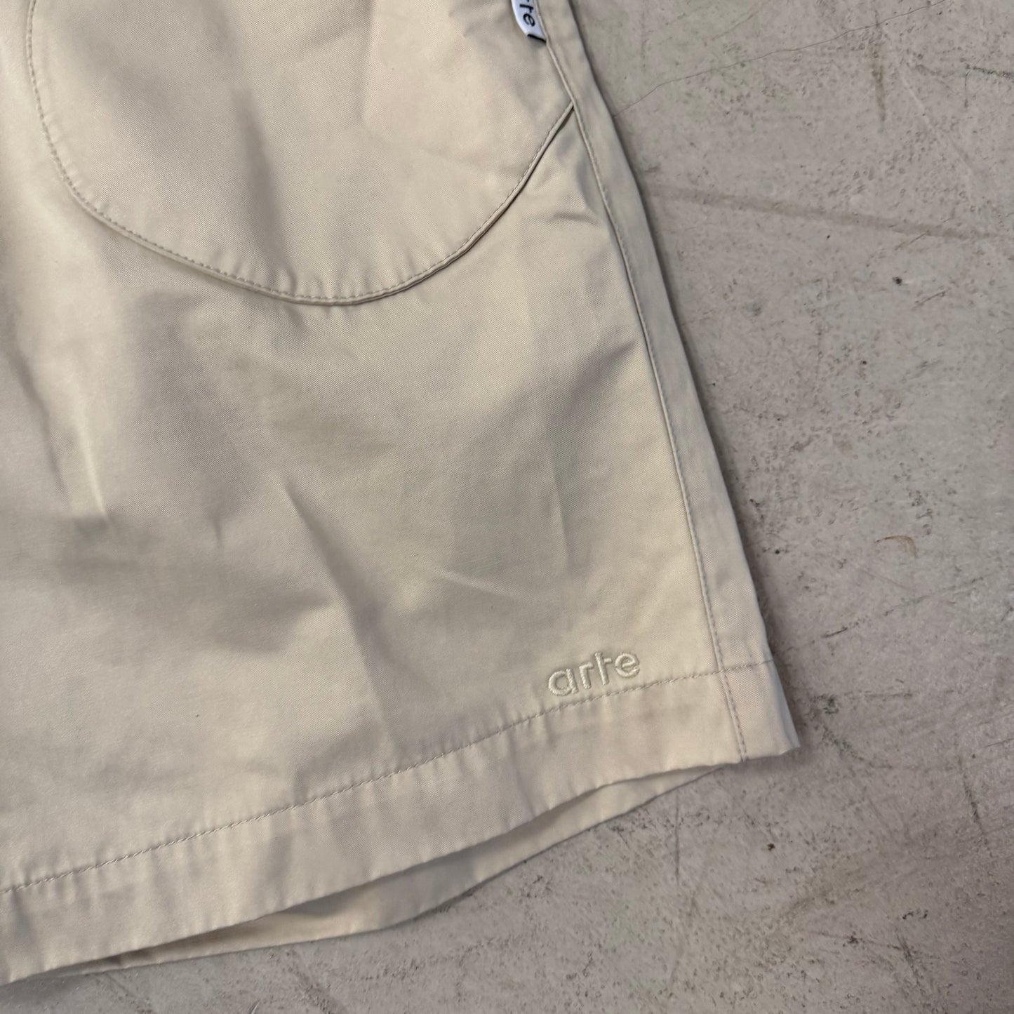 Short Arte Beige