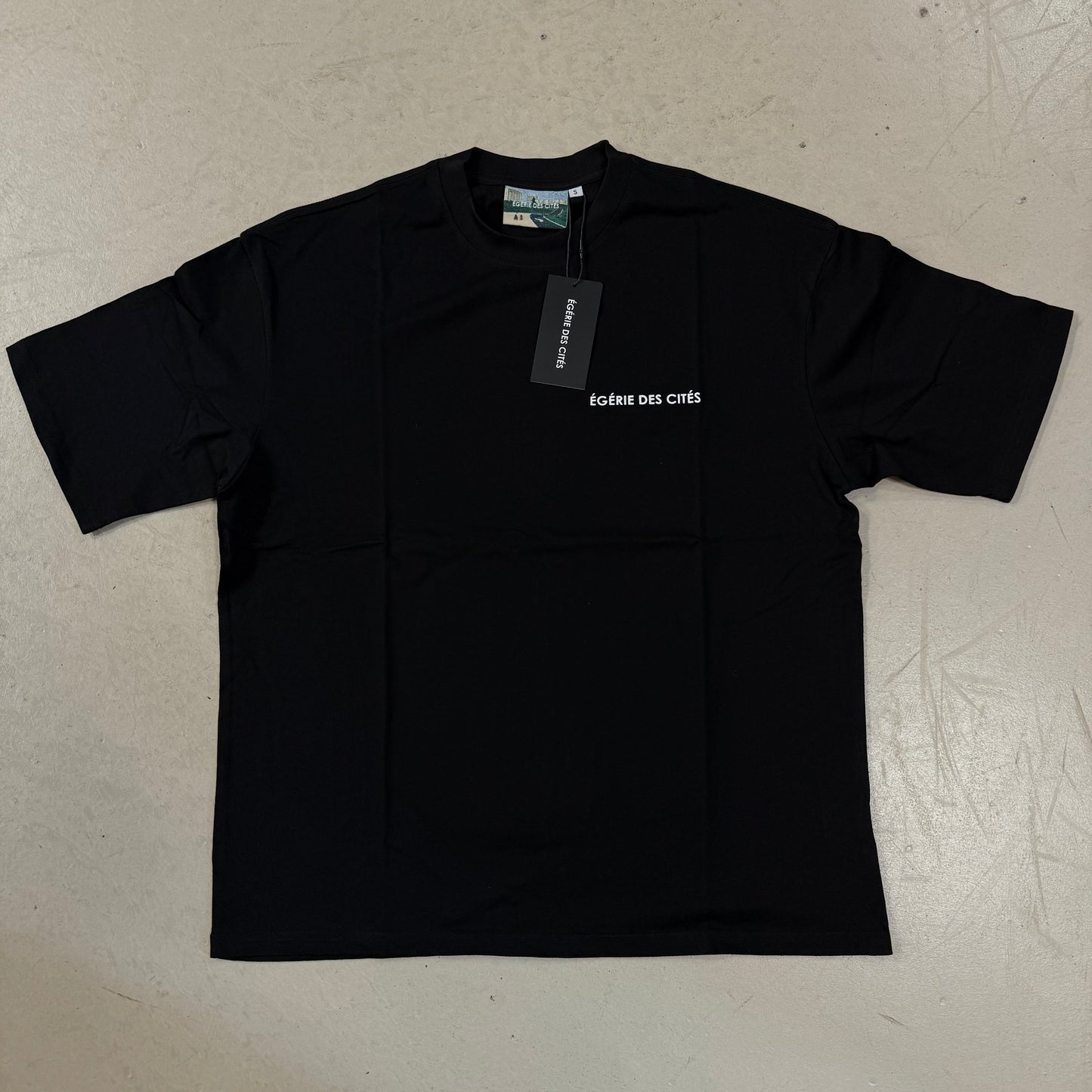 Tee Shirt Égérie des cités