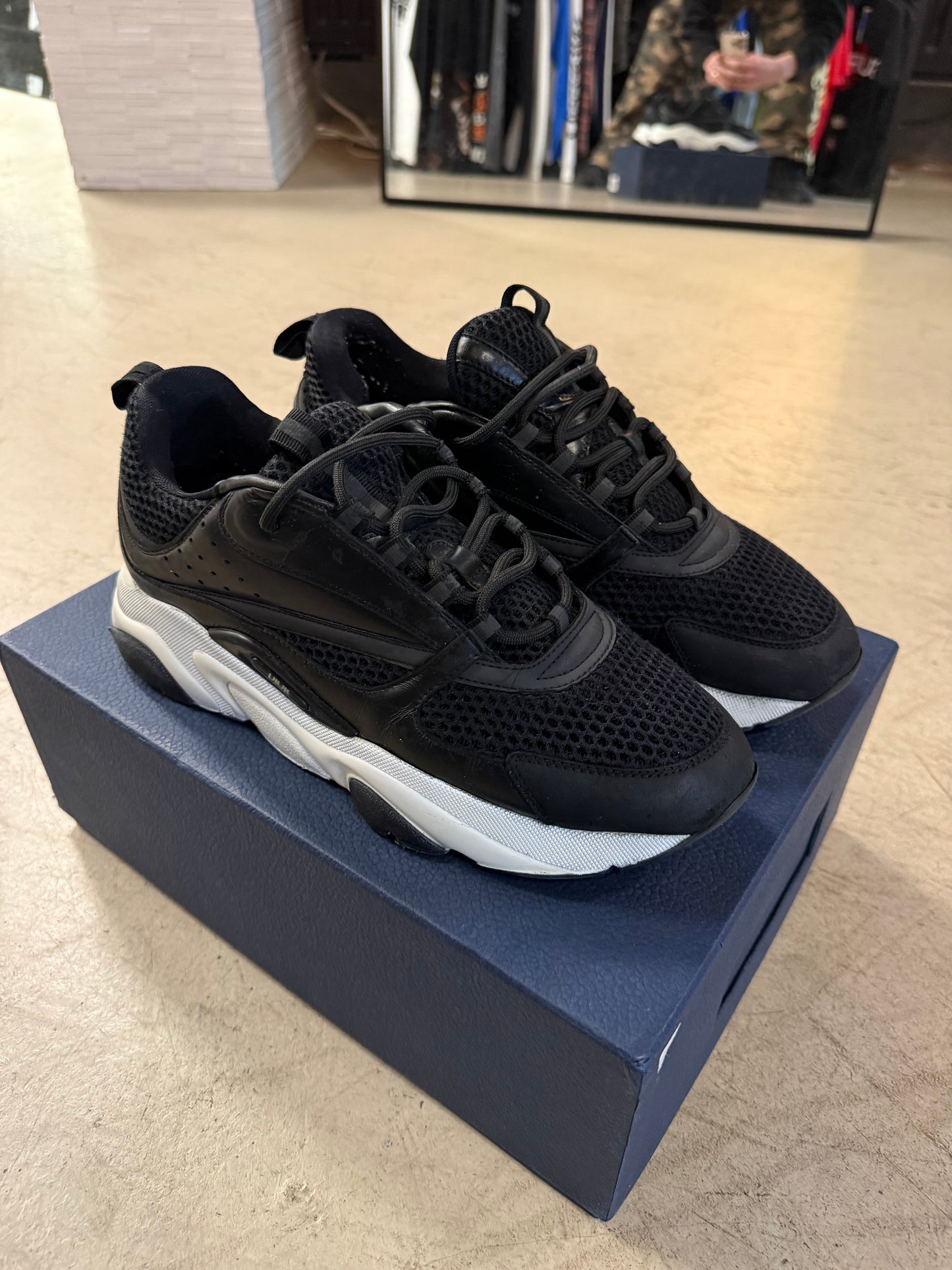 Dior B22 Black and White 42