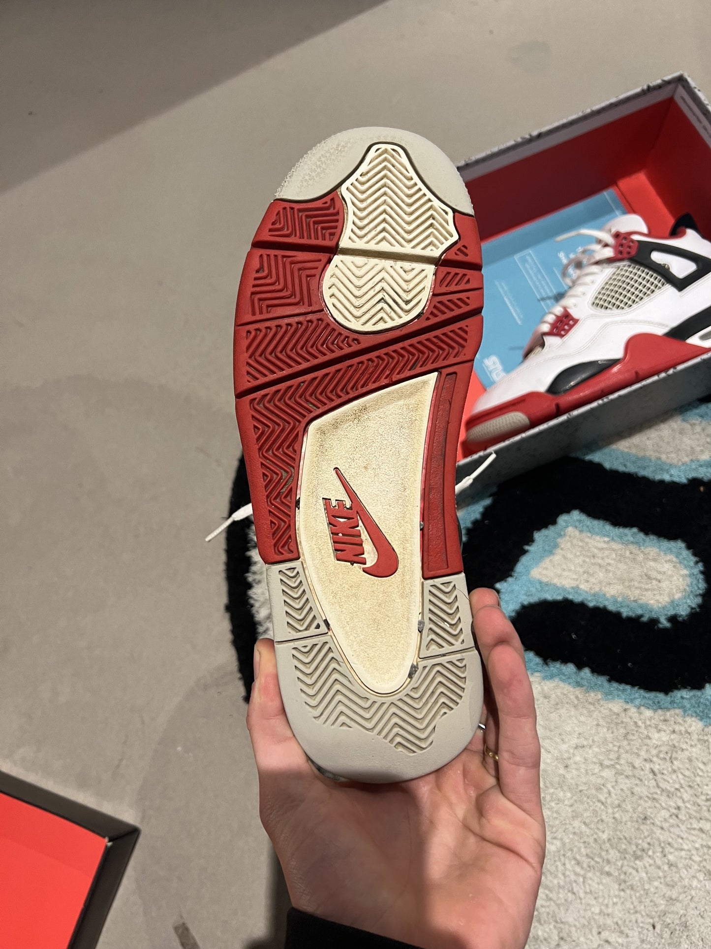 Jordan 4 Fire Red 42