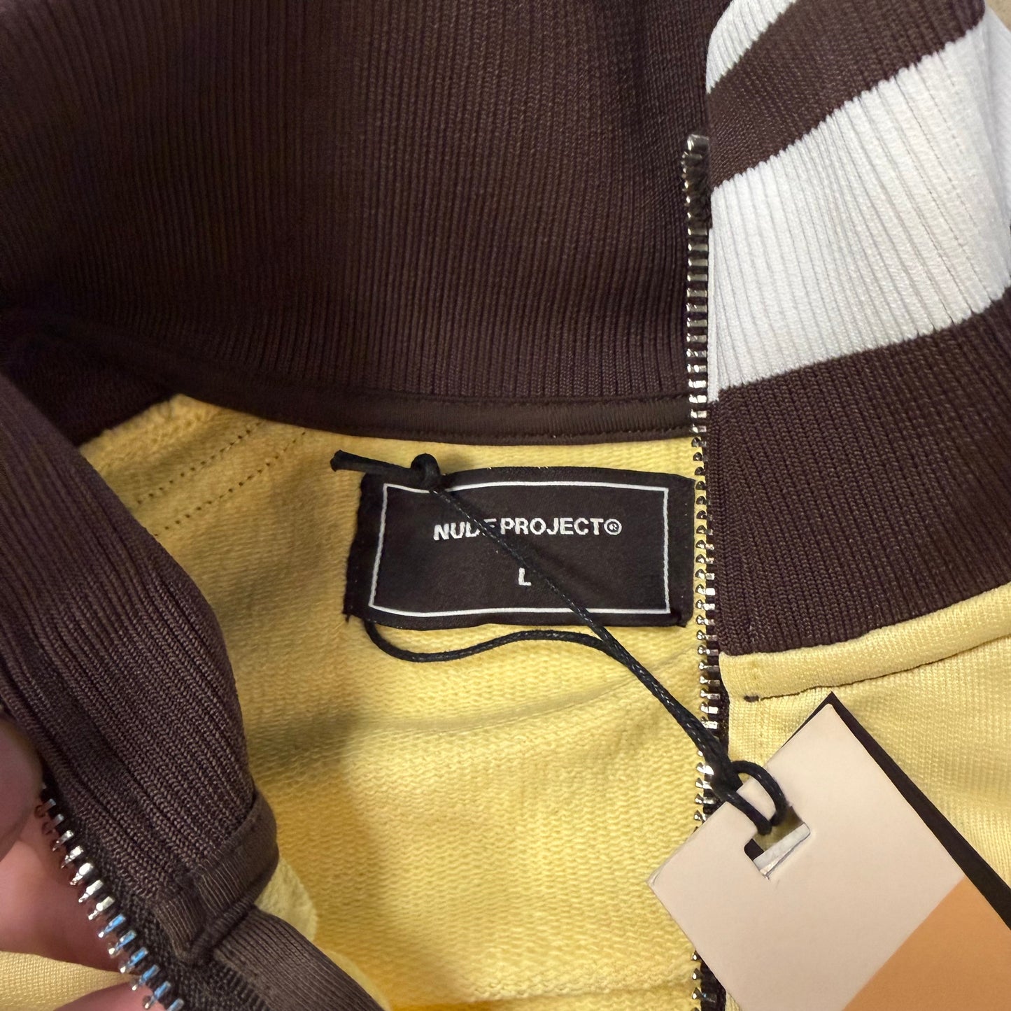 Veste Nude Projects