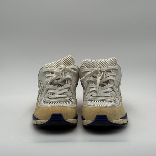 Chanel Runner Beige 37,5