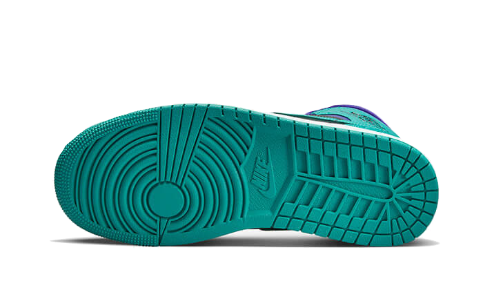 air-jordan-1-mid-black-grape-5199ee