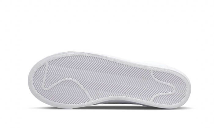 blazer-mid-77-double-negative-white-black-5199ee