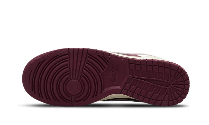 dunk-low-retro-prm-valentines-day-2023-5199ee