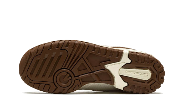 550-aim-leon-dore-brown-5199ee