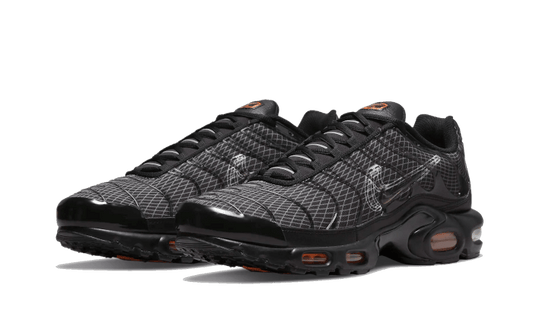 air-max-plus-3d-swoosh-black-5199ee
