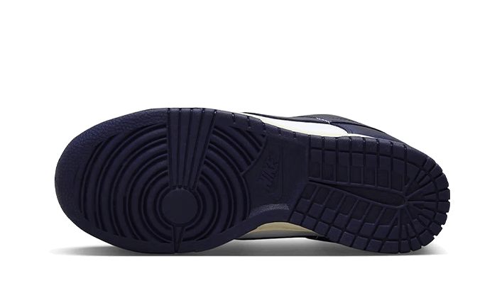 dunk-low-vintage-navy-5199ee