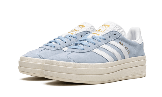 gazelle-bold-clear-sky-5199ee