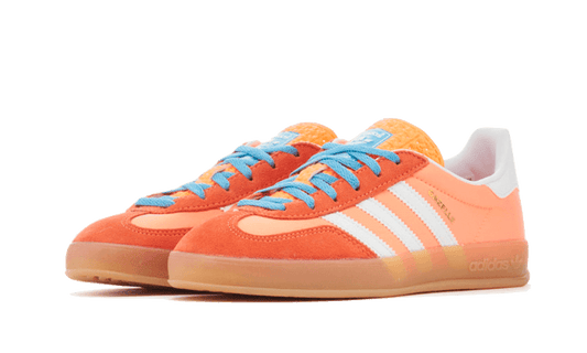 gazelle-indoor-beam-orange-5199ee
