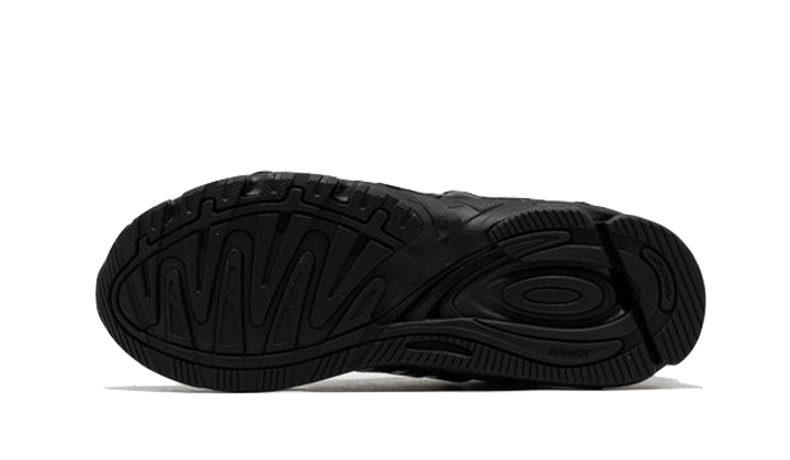 response-cl-bad-bunny-black-blue-5199ee