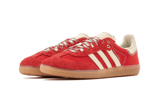 samba-wales-bonner-red-white-5199ee