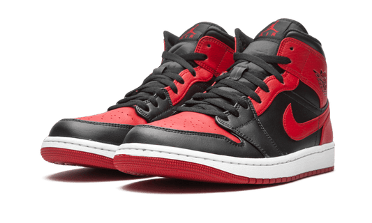 air-jordan-1-mid-banned-2020-5199ee