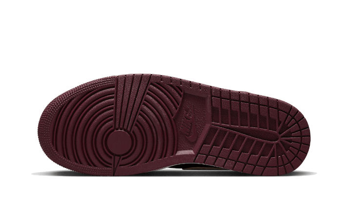 air-jordan-1-mid-split-beach-cherrywood-red-5199ee