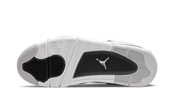 air-jordan-4-military-black-5199ee