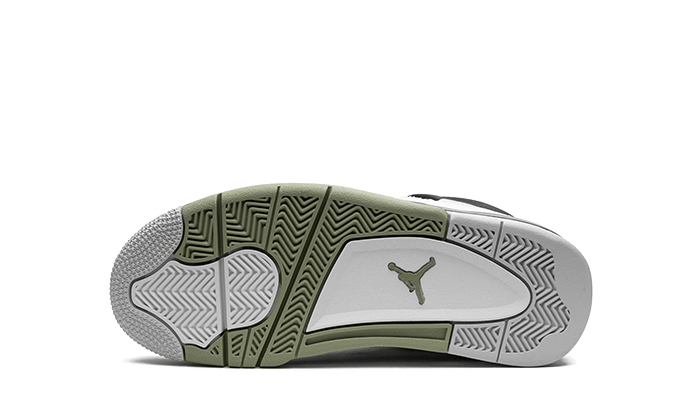 air-jordan-4-seafoam-5199ee