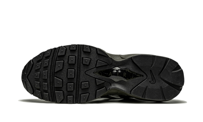 air-max-96-dark-army-supreme-5199ee
