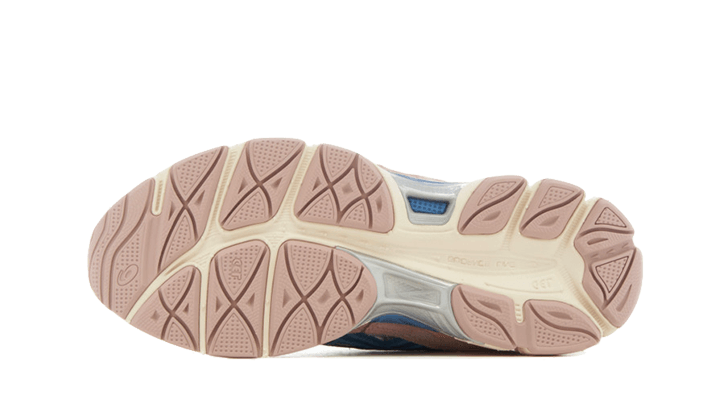 gel-nyc-cream-grey-floss-5199ee