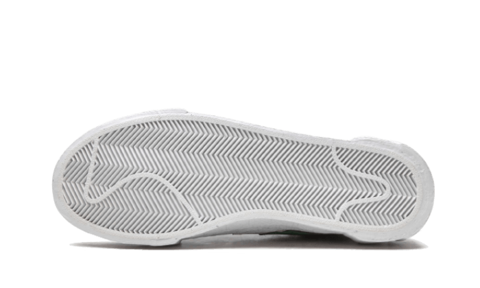 blazer-low-sacai-medium-grey-classic-green-5199ee