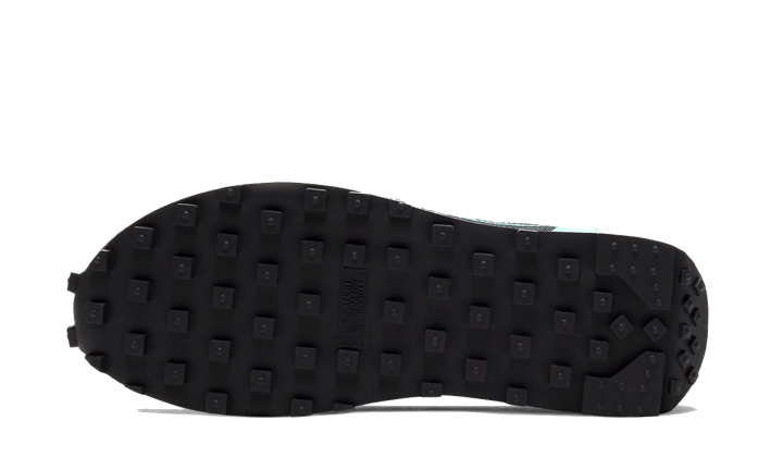 daybreak-type-n354-black-5199ee