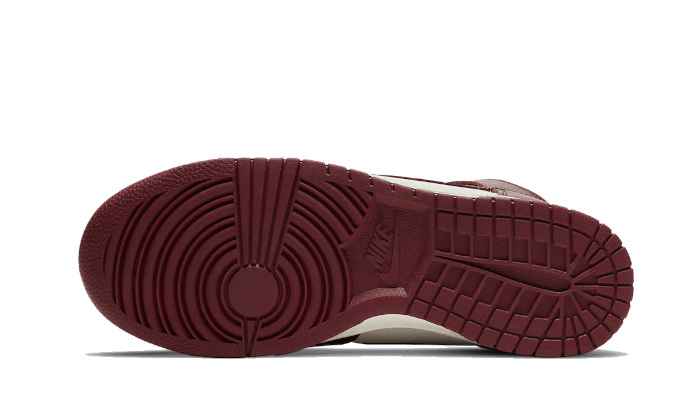 dunk-high-sail-team-red-5199ee