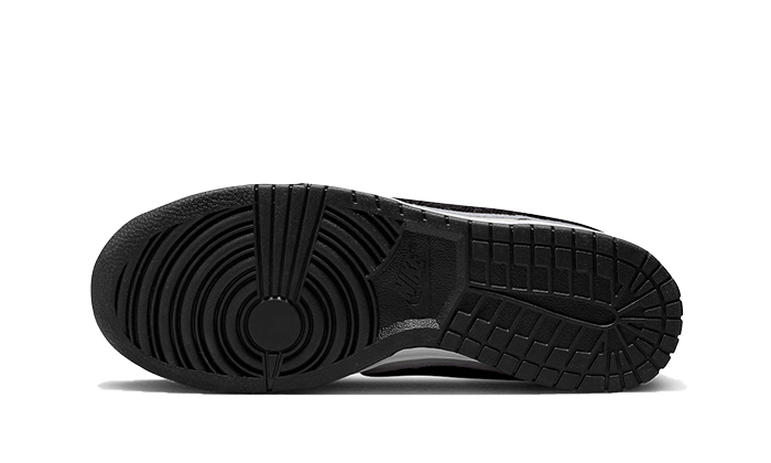 dunk-low-chenille-swoosh-grey-black-5199ee