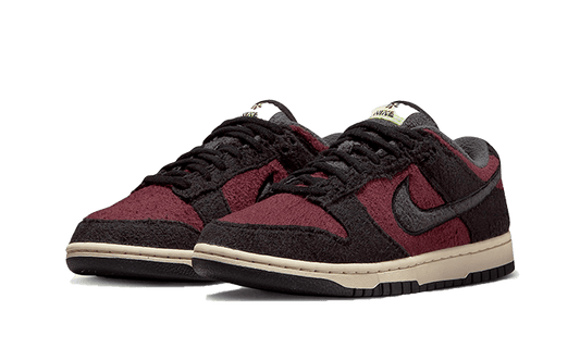 dunk-low-se-fleece-burgundy-crush-5199ee