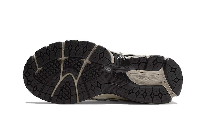 1906r-ganni-sail-5199ee