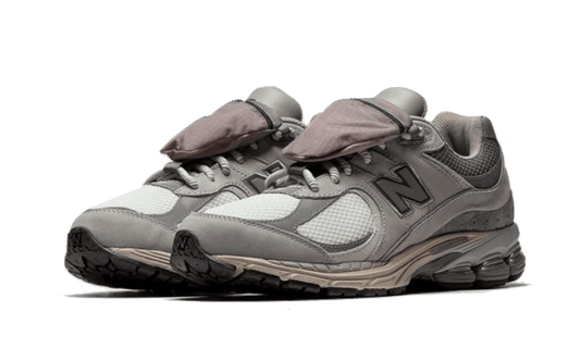2002r-pocket-grey-5199ee