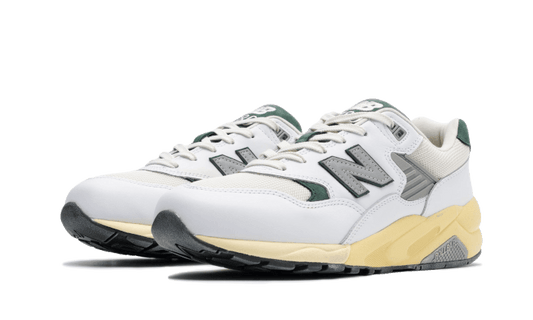 580-white-nightwatch-green-5199ee