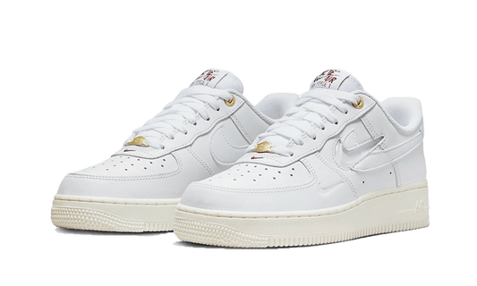 air-force-1-07-premium-white-history-of-logos-5199ee