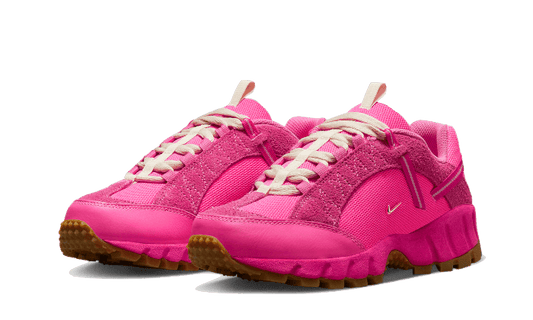 air-humara-lx-jacquemus-pink-5199ee