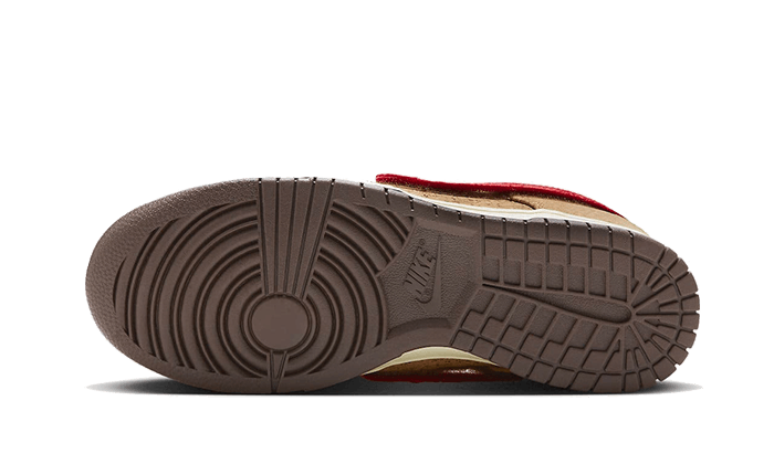 dunk-low-clot-cork-5199ee