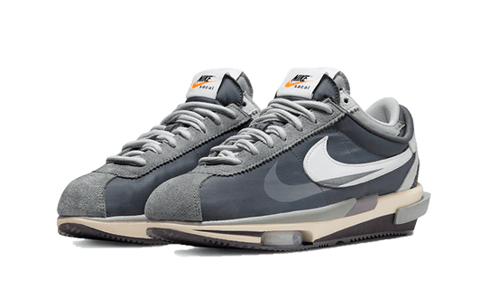 cortez-40-sacai-iron-grey-5199ee