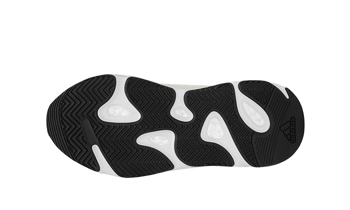 yeezy-700-mnvn-laceless-analog-5199ee