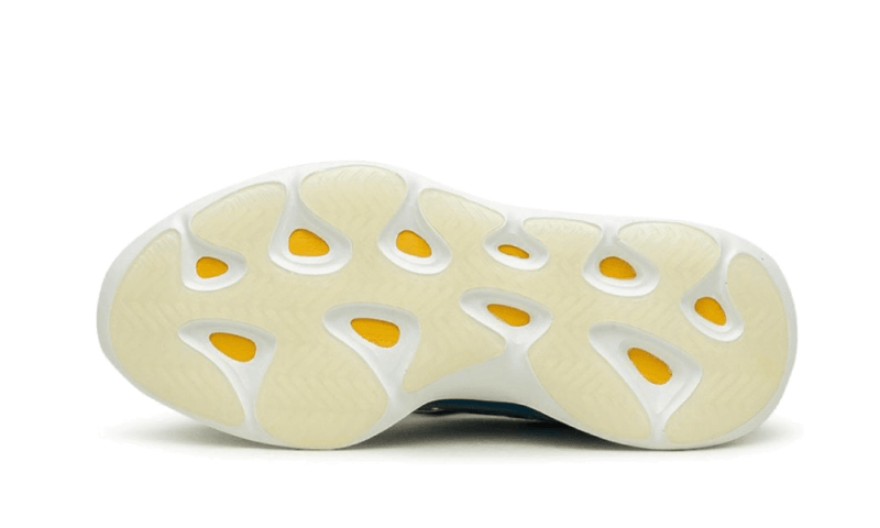 yeezy-700-v3-arzareth-5199ee