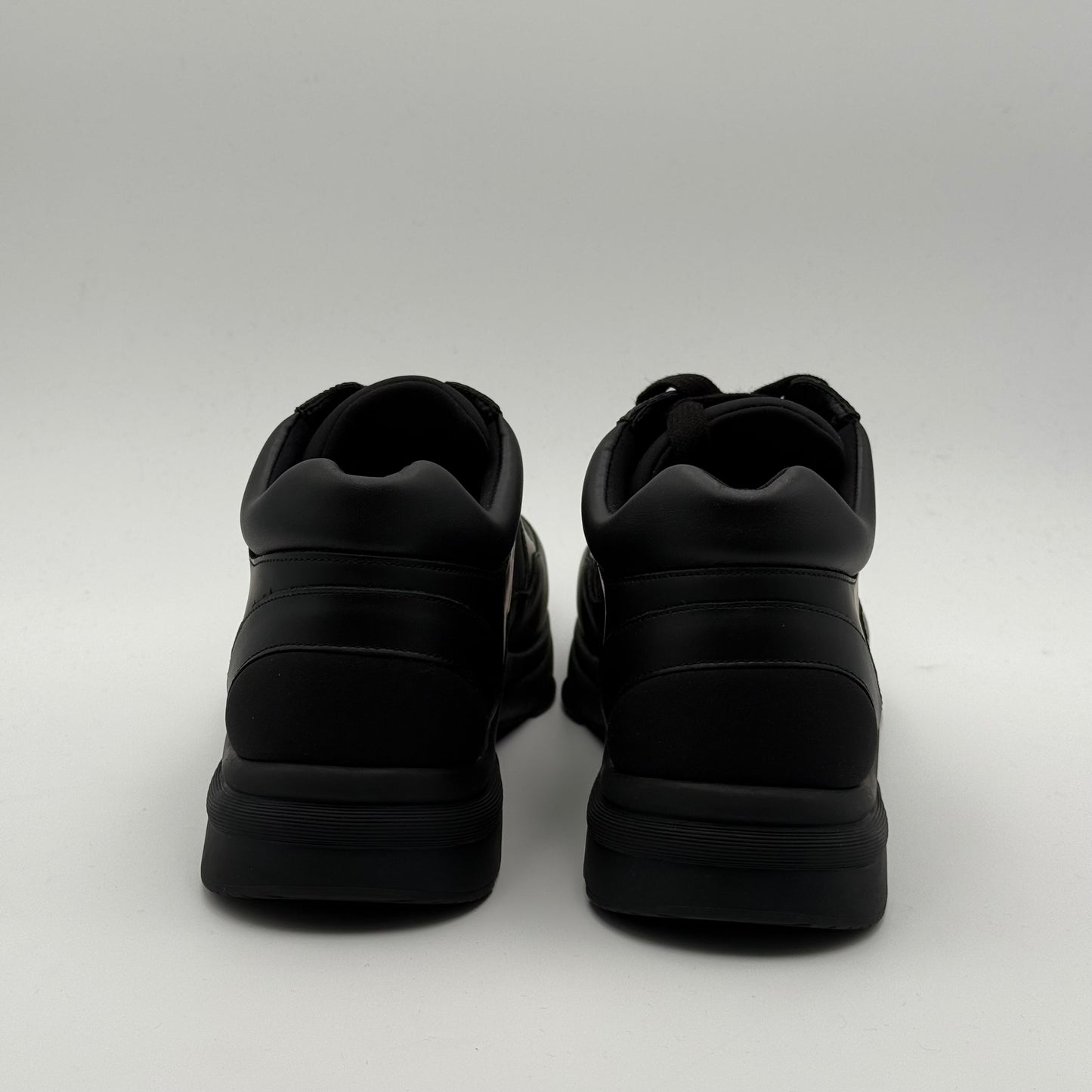 Chanel Runner Black Uniform 42