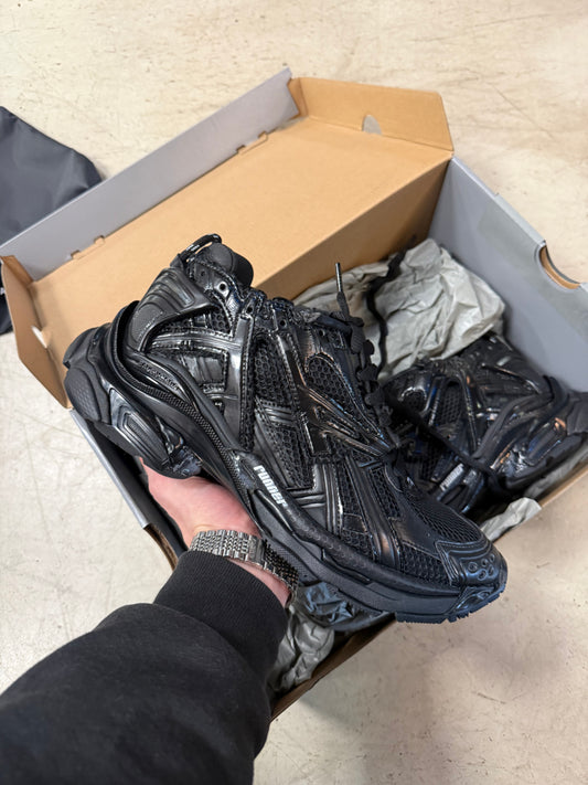 Balenciaga Runner Black