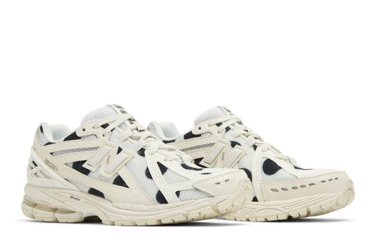 New Balance 1906R Polka Dot Sea Salt - M1906RPC