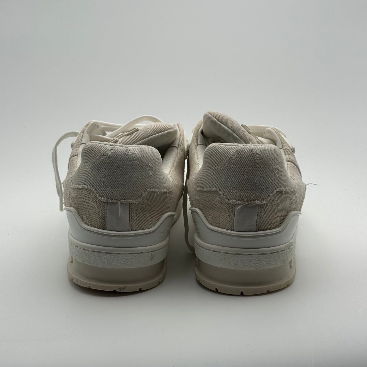 Louis Vuitton Trainer Beige 43