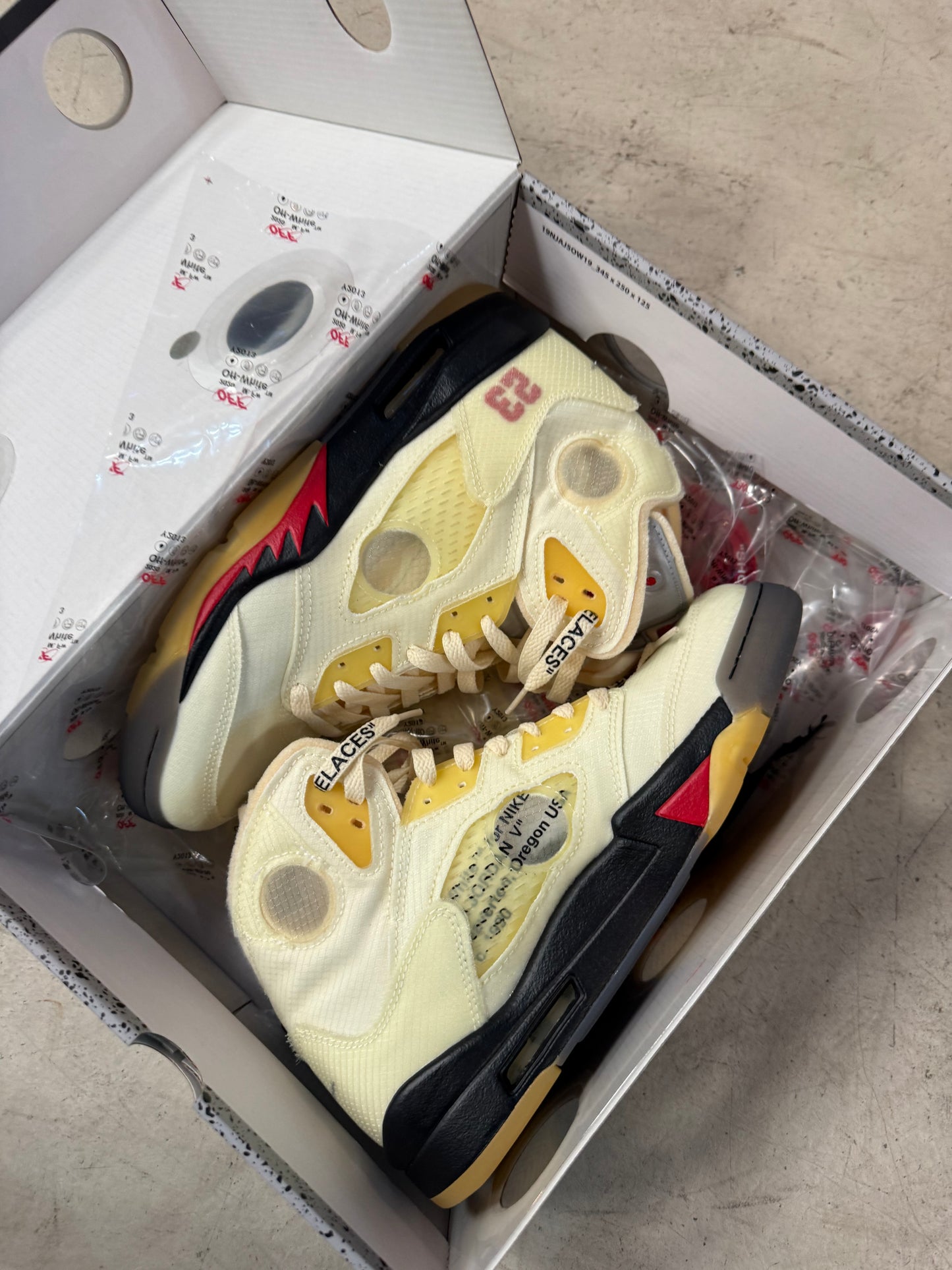Jordan 5 Off White Sail 42