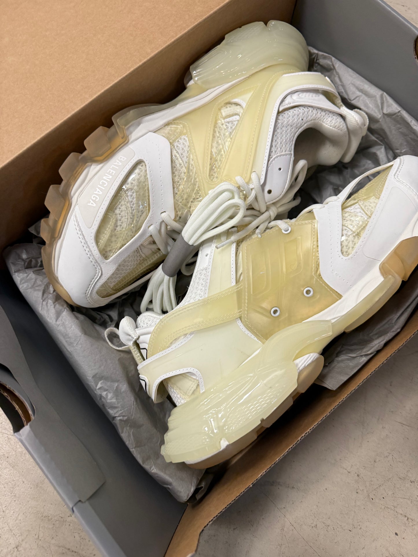 Balenciaga Track Beige 42