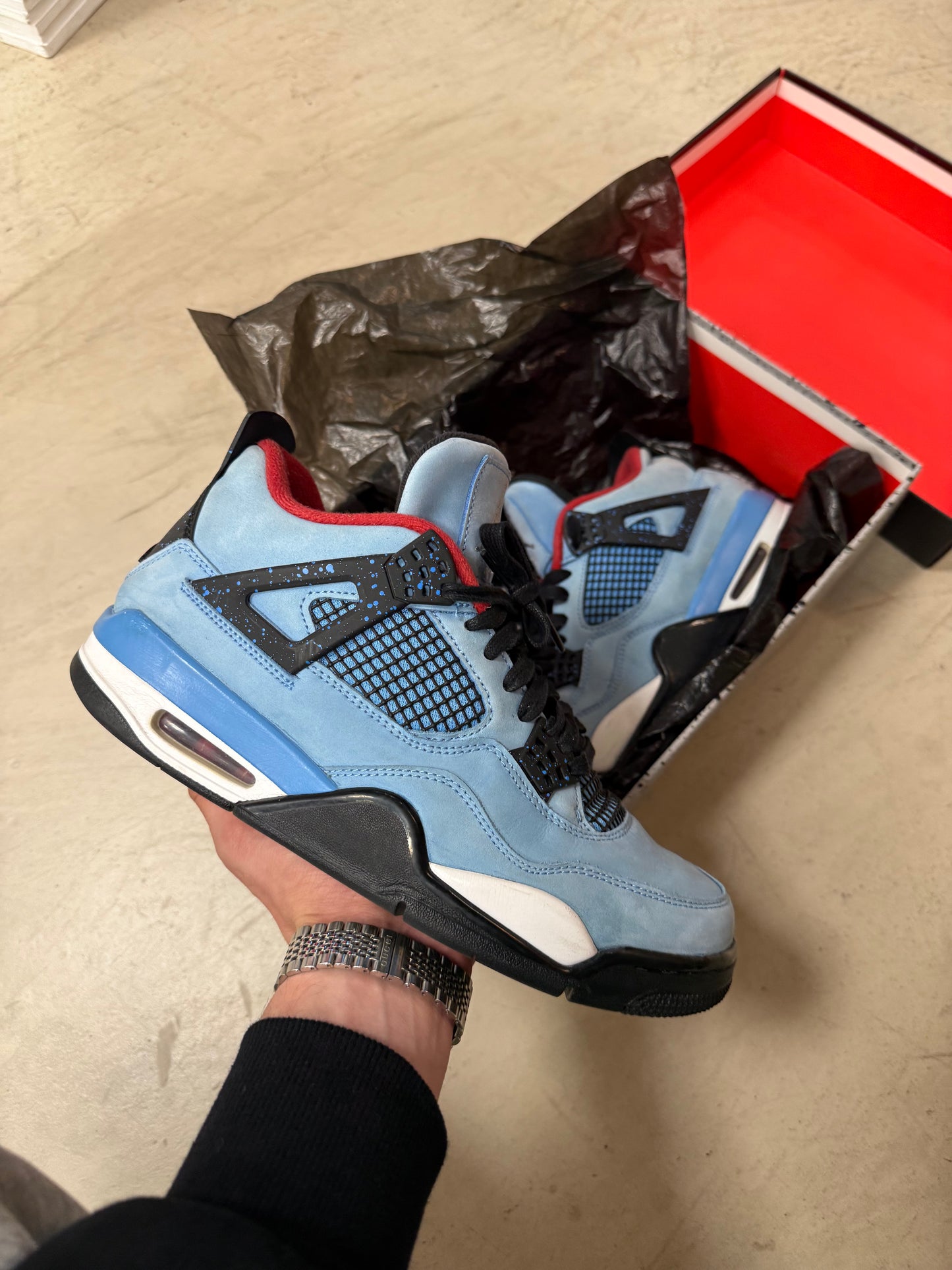 Jordan 4 Travis 43