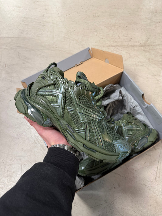 Balenciaga Runner Kaki