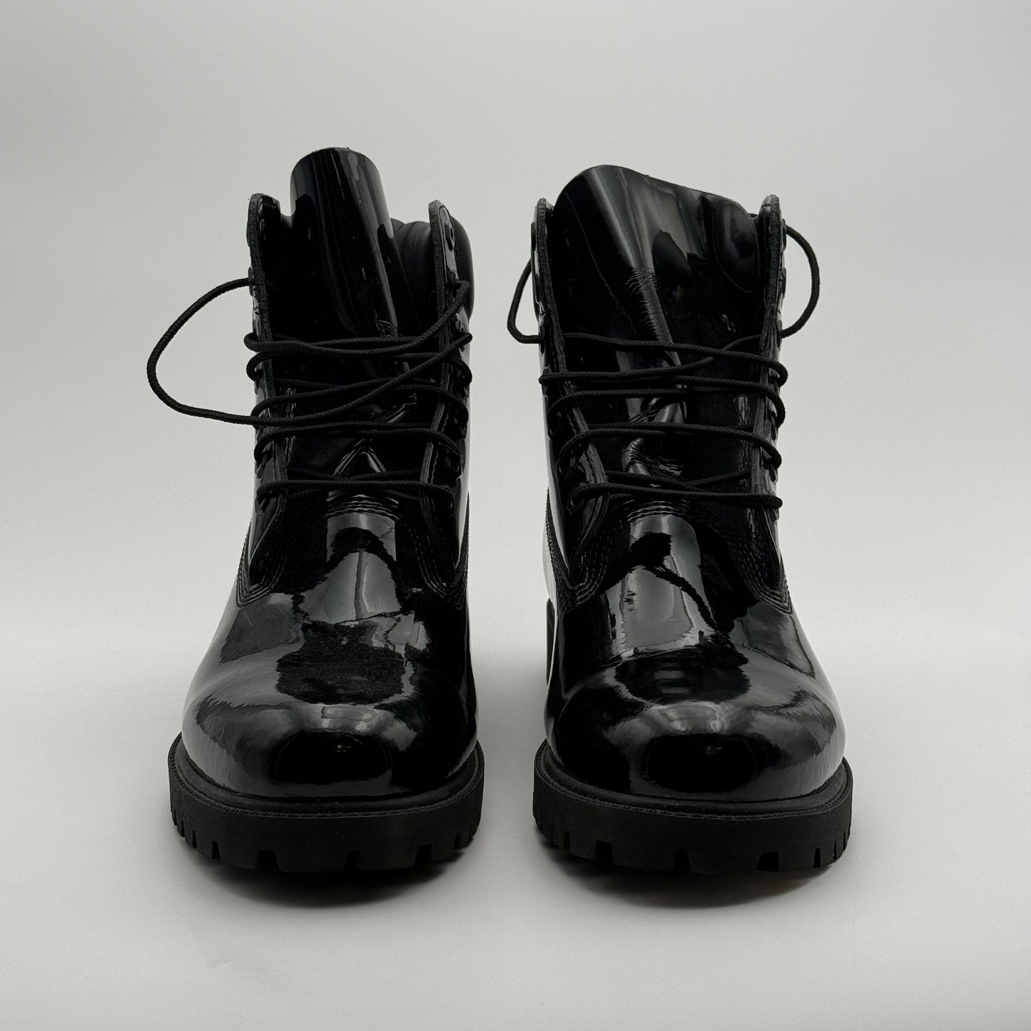 Timberland Black Patent 42