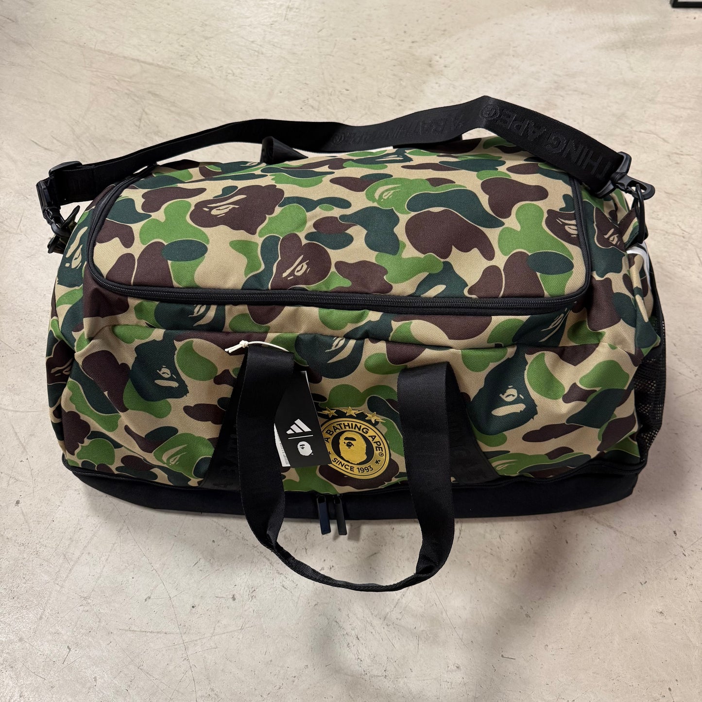Sac de voyage Bape x Adidas