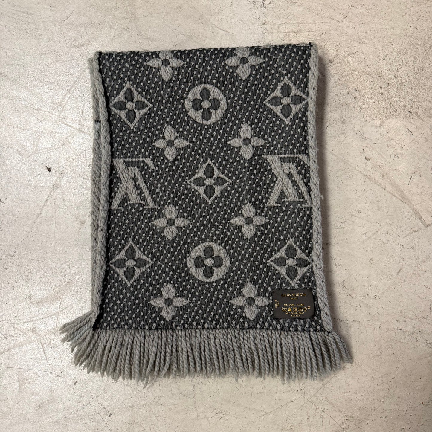 Echarpe Louis Vuitton grise