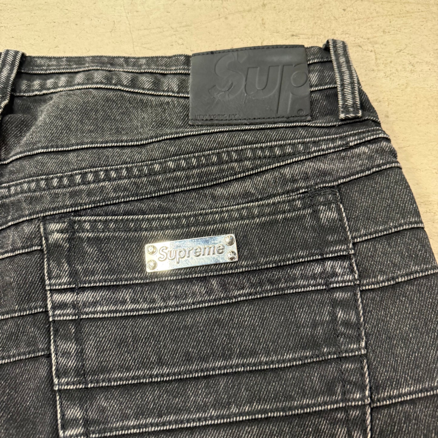 Jean Supreme Noir Occasion