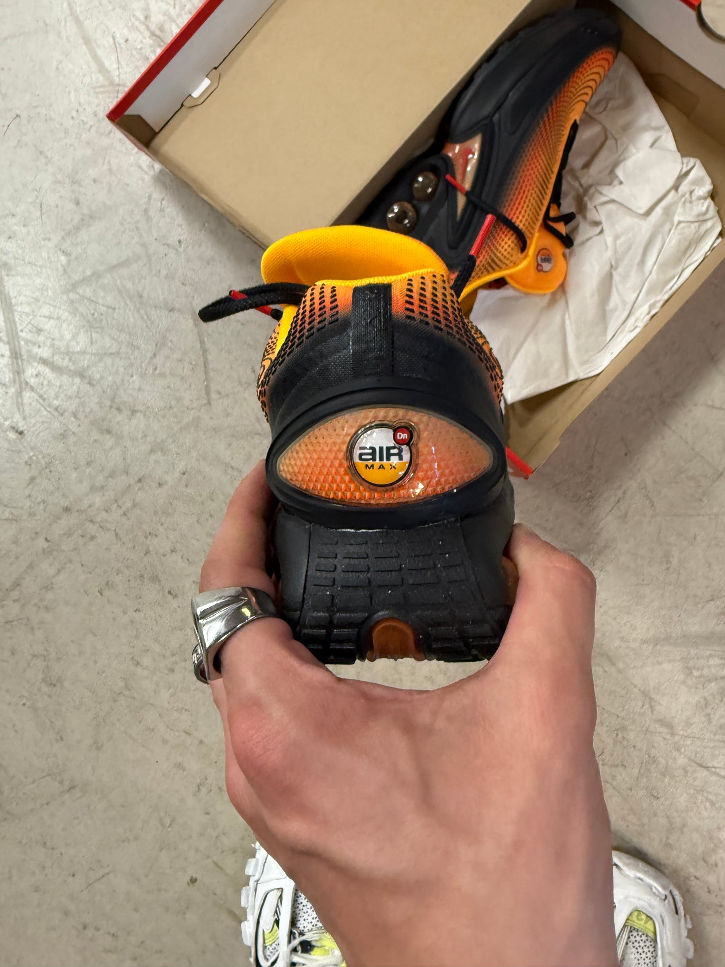 Nike Air max DN Laser Orange 45