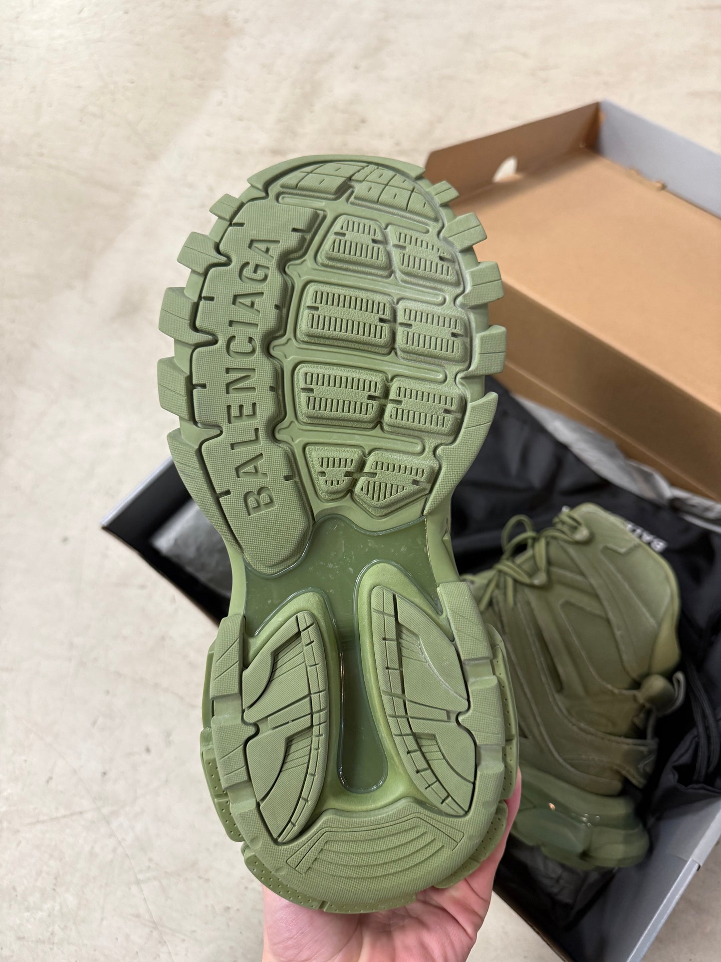 Balenciaga Track High Kaki 43